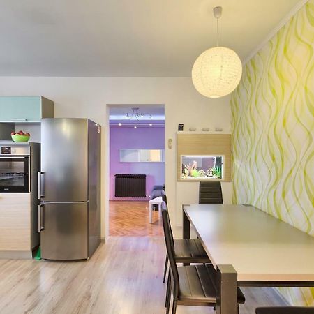 Active Apartment พูลา ภายนอก รูปภาพ