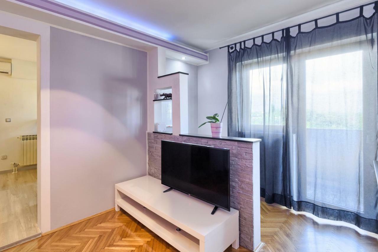 Active Apartment พูลา ภายนอก รูปภาพ